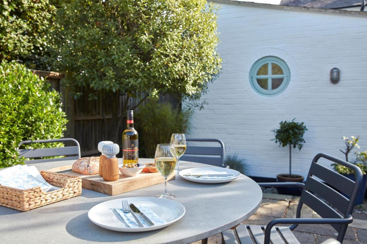 A Cool Coastal Retreat On Kingsdown Beach - The White House Villa Deal Exterior foto