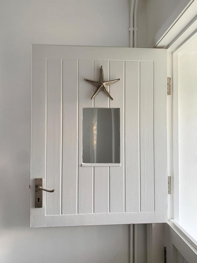 A Cool Coastal Retreat On Kingsdown Beach - The White House Villa Deal Exterior foto